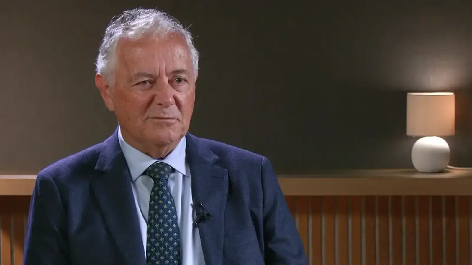 Associate Professor Ross Kerridge