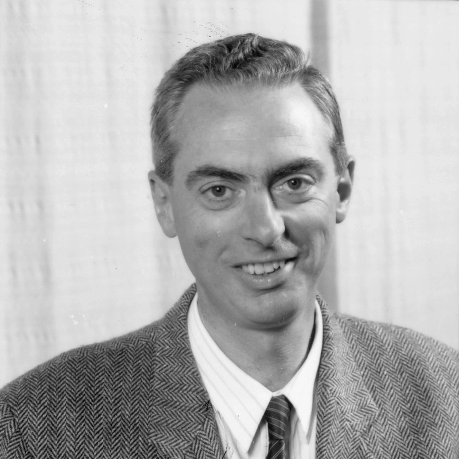 B&W photo of Steuart Henderson